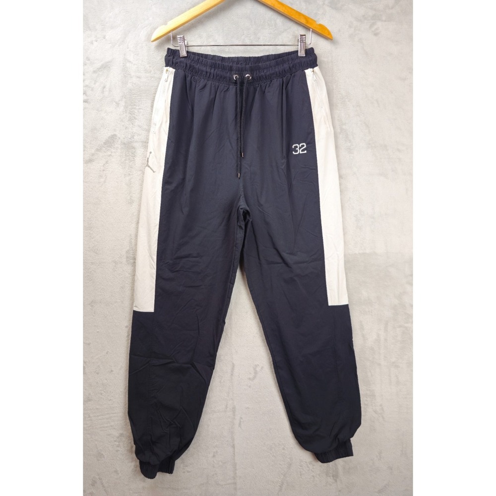 Nike Air Jordan Track Pants Medium Black Windbreaker Jogger Athletic Sport Lined